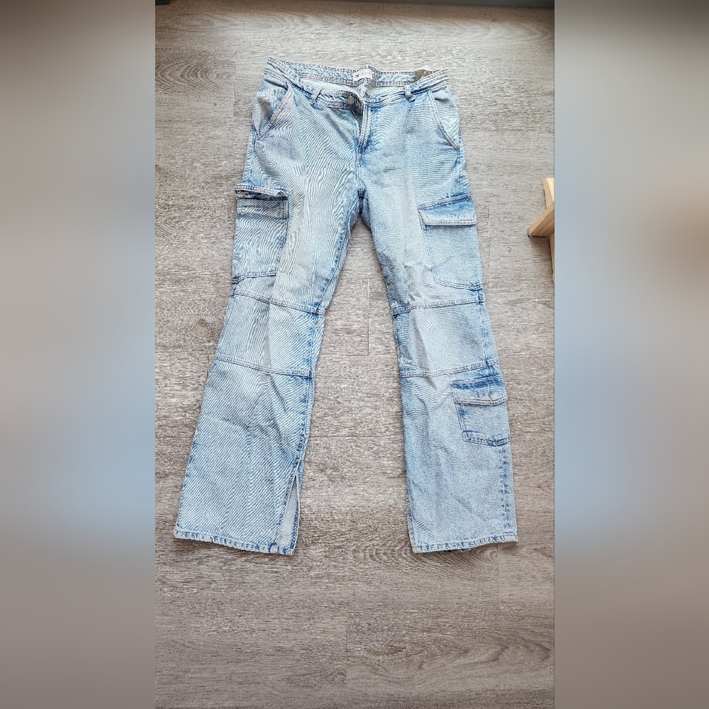 Zara Light Wash Cargo Jeans